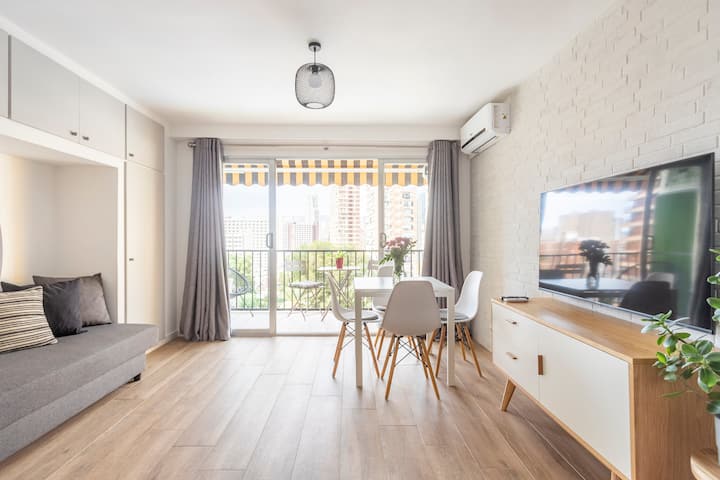 Lovely Bermudas, Apartamento Reformado Con Piscina - Benidorm