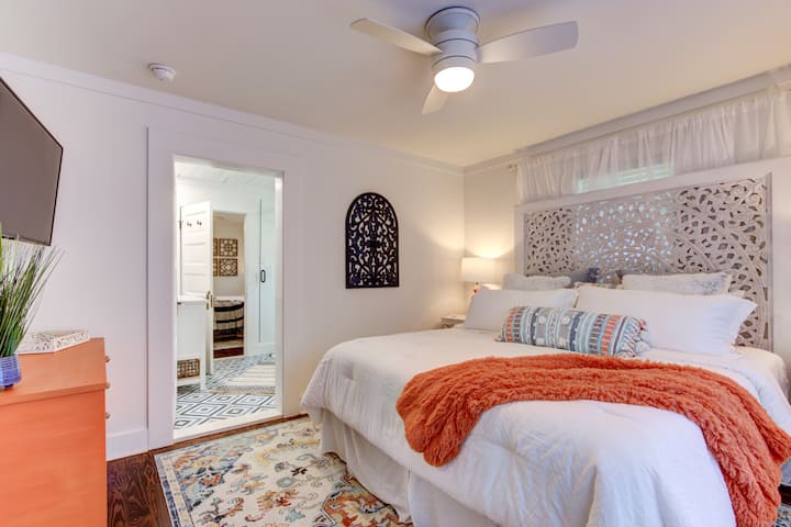 Bedroom 1 features a King Bed with Serta memory foam mattress, 2 nightstands, 2 lamps, and a 42" smart tv with swivel mount.