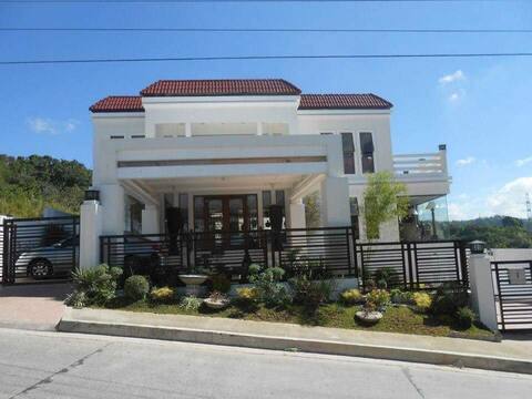 V Mansion Splendido Tagaytay