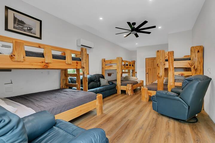 Mille Lacs Lake Lodge-Game Room-Theatre and More! gallery image 5