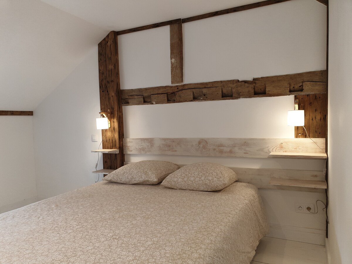 חדר שינה מקסים: 160x200 מיטה.