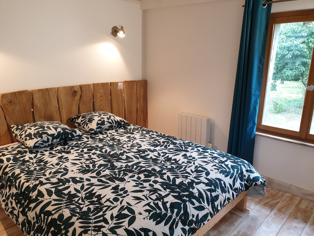 חדר שינה Chêne: מיטה בגודל ‎ 160 x 200.