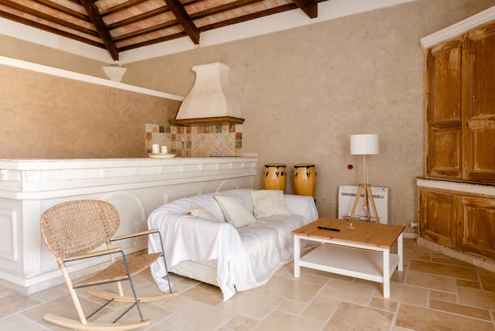 Pool House Avec Jacuzzi Privé & Piscine - Ventabren