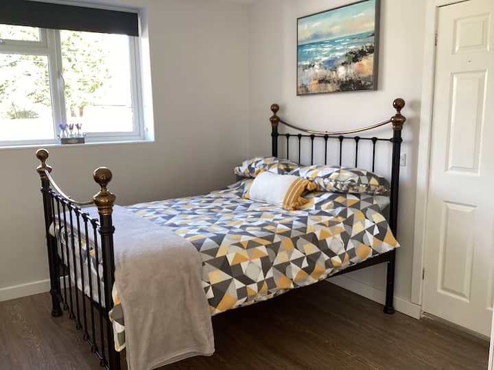 JOLI LIT DOUBLE AVEC MATELAS EMMA