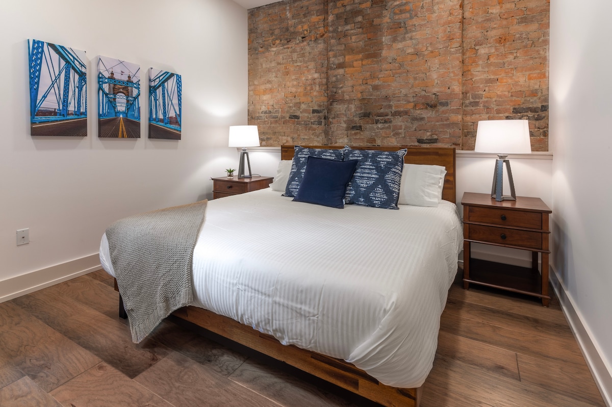 BRAČNI KREVET (širine 180 - 200 cm