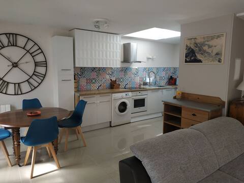 small quiet house in the city center