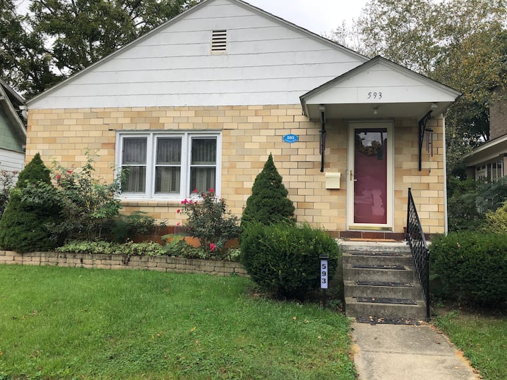 2 bedroom residential home in Nelsonville Houses for Rent in