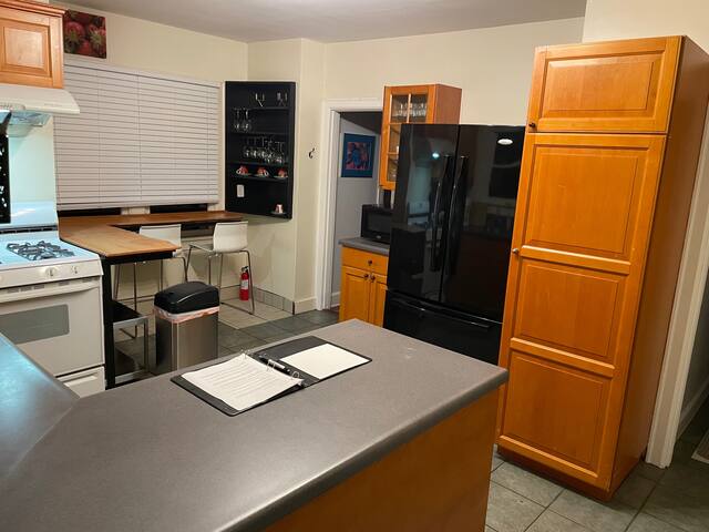 Olympic Hills six bed haven with hot tub and grill gallery image 4