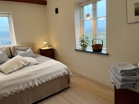 Top performing Airbnb: Peaceful stay on a farm in backland. in Skurup