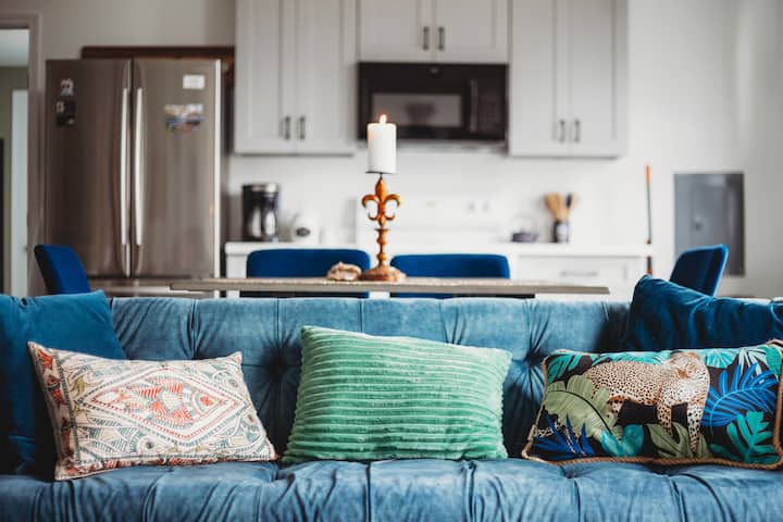 Palmetto Loft, Minutes To French Quarter! - New Orleans, LA