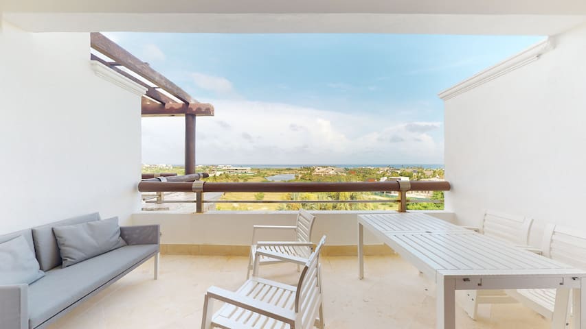 Beautiful Cap Cana Studio with pool, tennis & gym! - photo 1