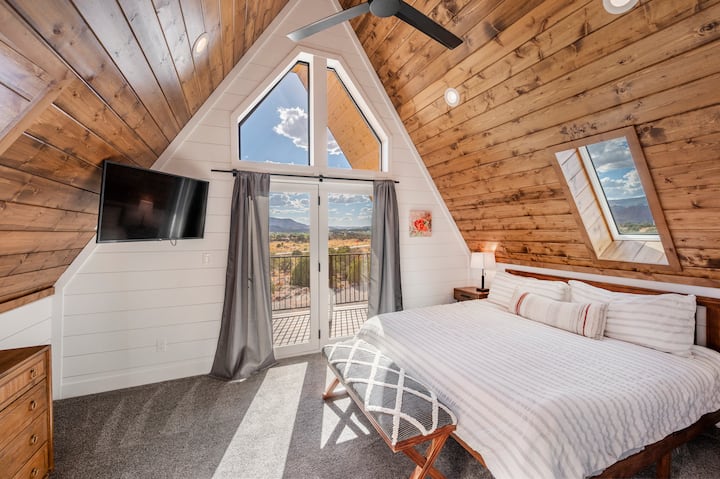 Master bedroom with views of Torrey and Teasdale