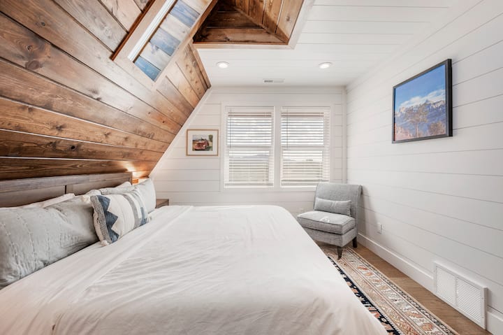 South bedroom skylight