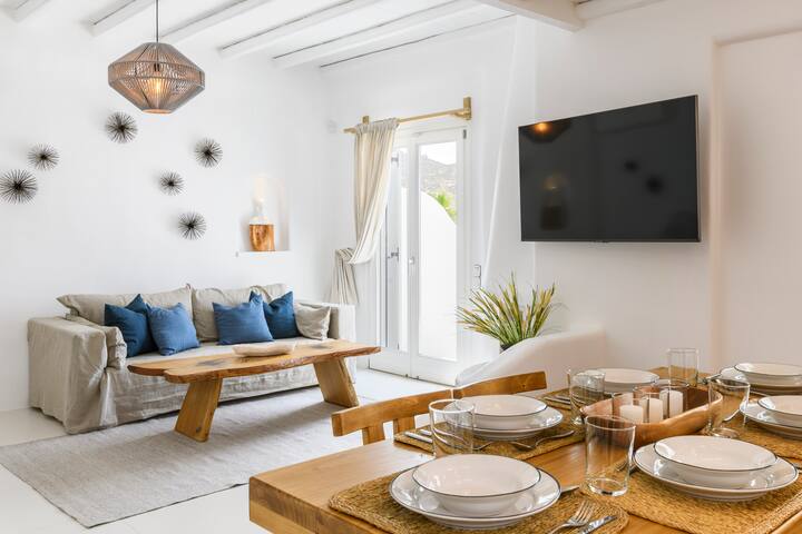 Mykonos 4 bedrooms private Villa in ELIA area!! gallery image 3