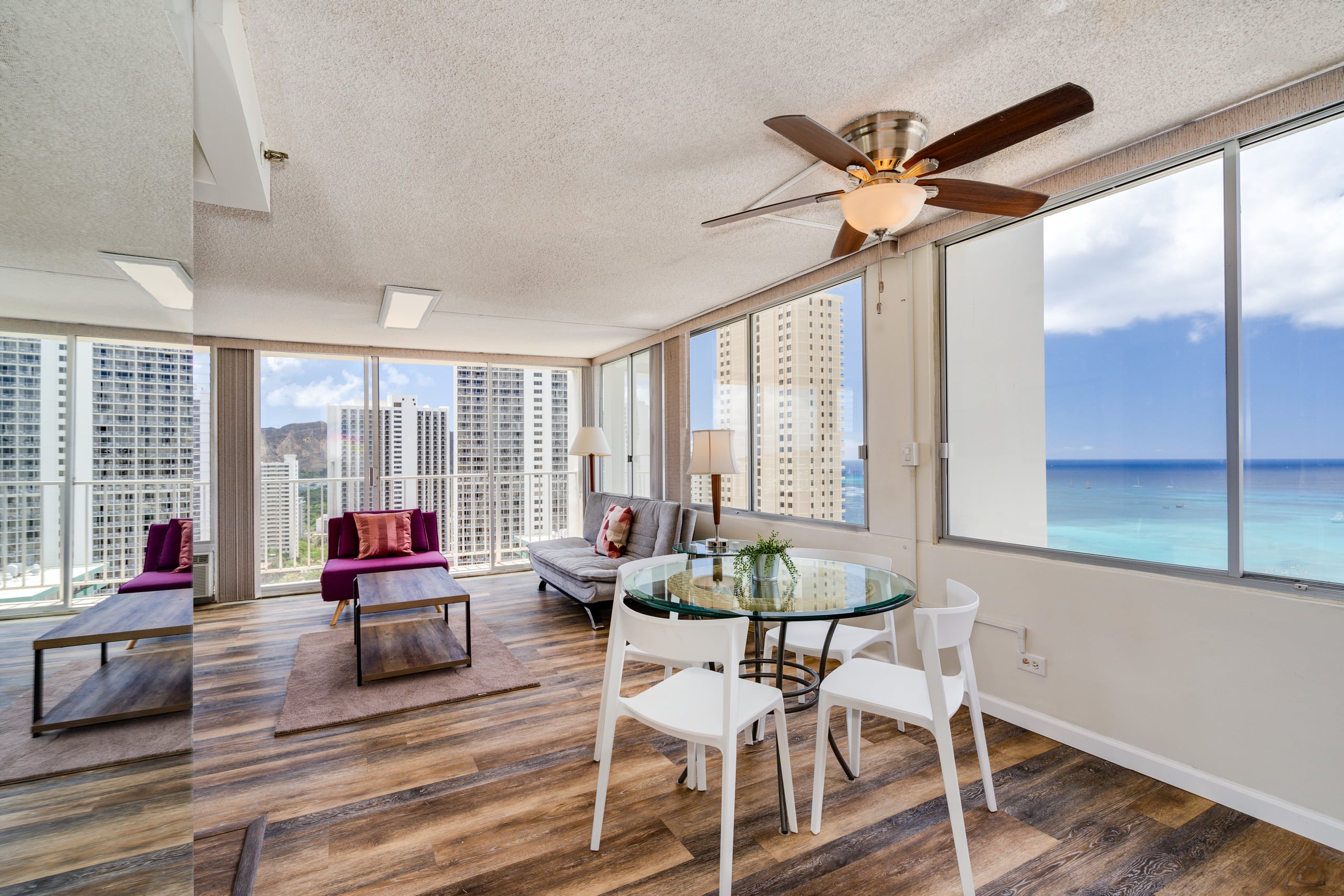 Condo in Honolulu · ★4.59 · 1 bedroom · 2 beds · 1 private bath - Image 16