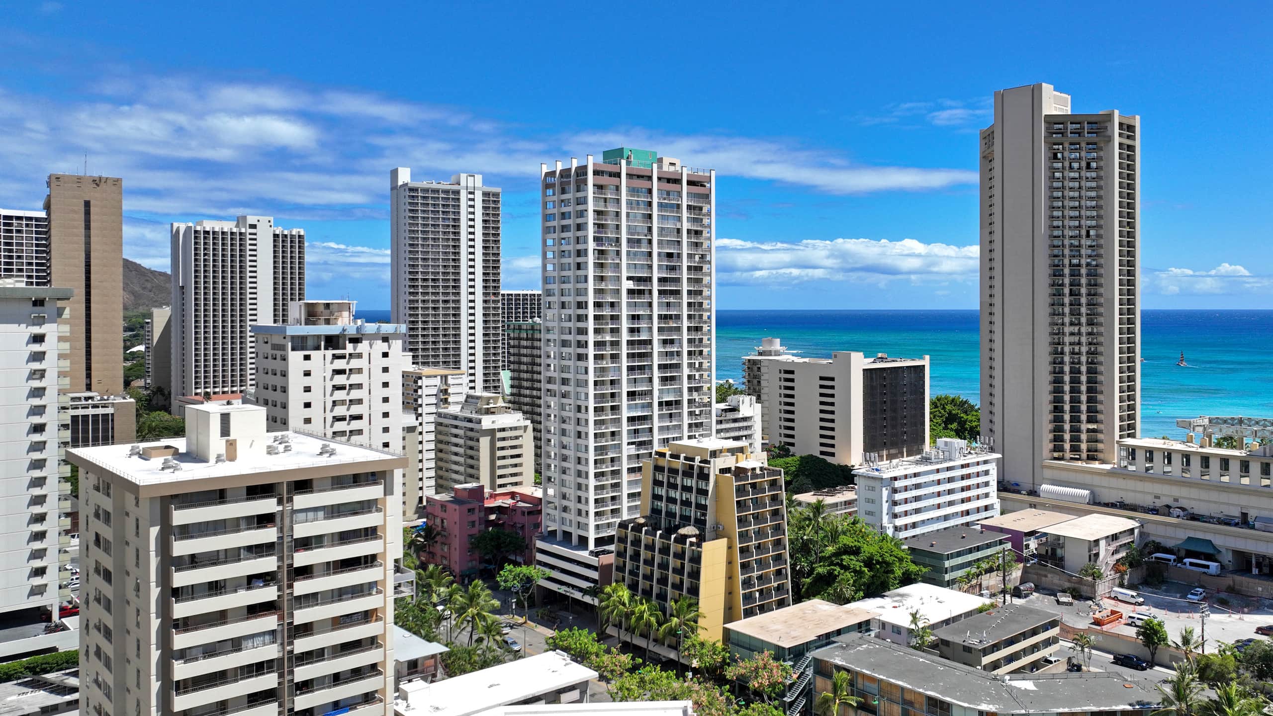 Condo in Honolulu · ★4.59 · 1 bedroom · 2 beds · 1 private bath - Image 29