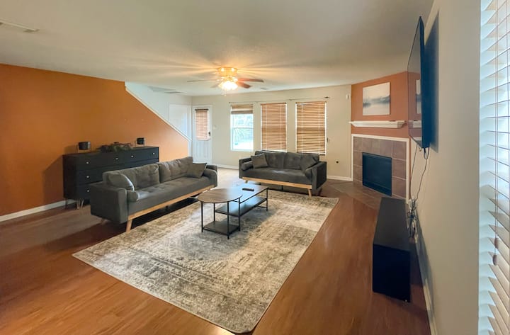 Spring Rentals Spring Houses | Hotel and House Rentals | Airbnb