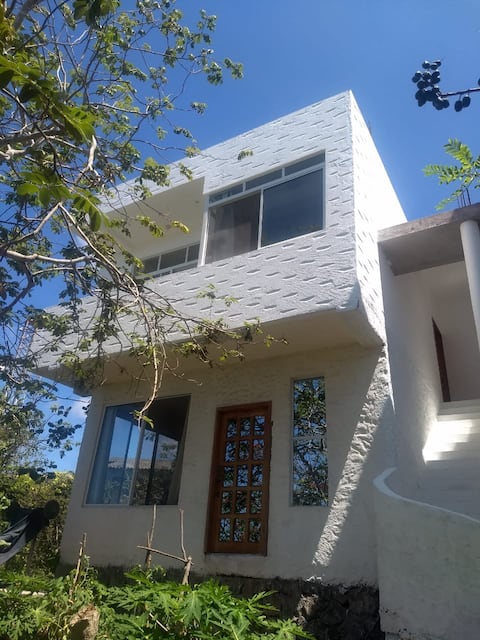 Brisa del Mar Suite-
Don Jorge Cabins