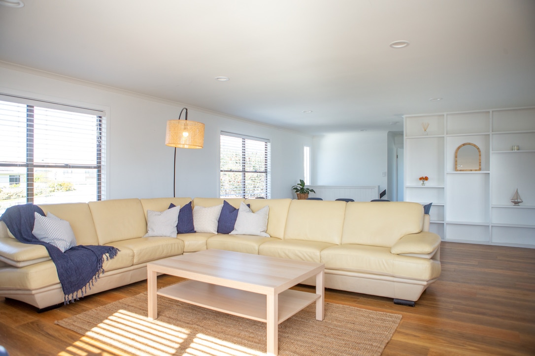 Popular Airbnb listing: Saltbush Stay - Coastal retreat, West Beach, Robe in Robe