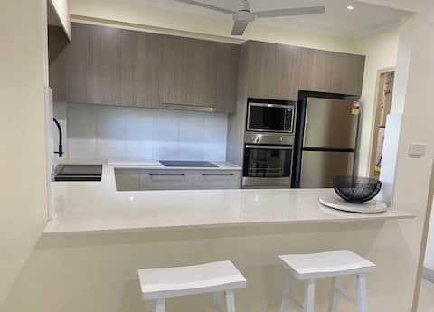 Popular Airbnb listing: CBD Esplanade Location - Quiet & Comfortable in Darwin City