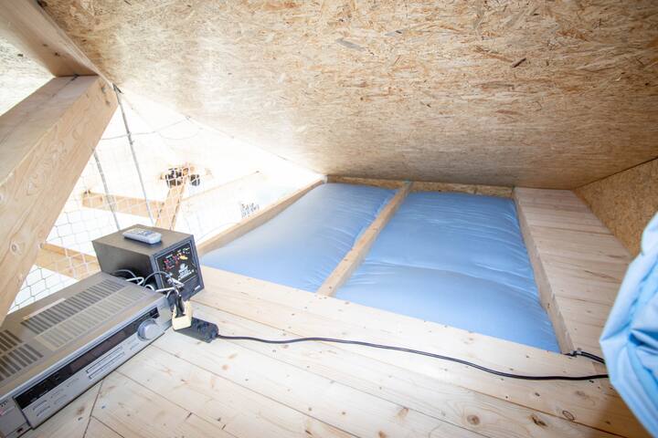 Galéria s 2 lôžkami 80 x 200 cm
