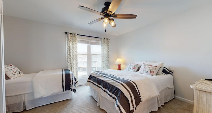 twin and full bed in second bedroom
