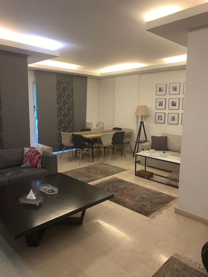 Apartment for rental Beirut, 170M2, fully equipped Apartments for