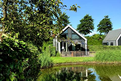 Cottage in Zeeland, home time 6