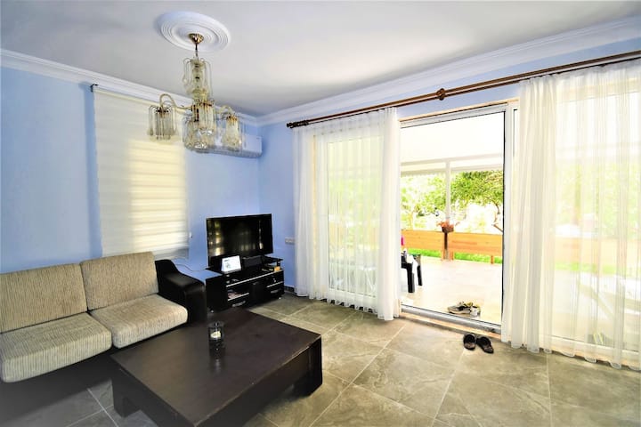Doğayla Iç Içe Villa Huzur - Sidé