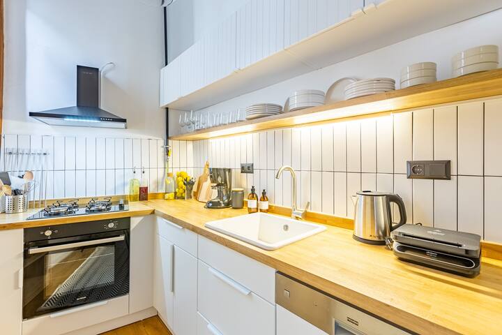 Galata Inn 360° Bosphorus Terrace 1 min to Tower gallery image 4