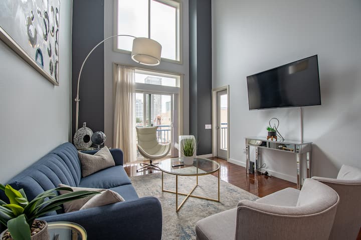 Gorgeous Penthouse In The Heart Of Seattle! - Seattle, WA