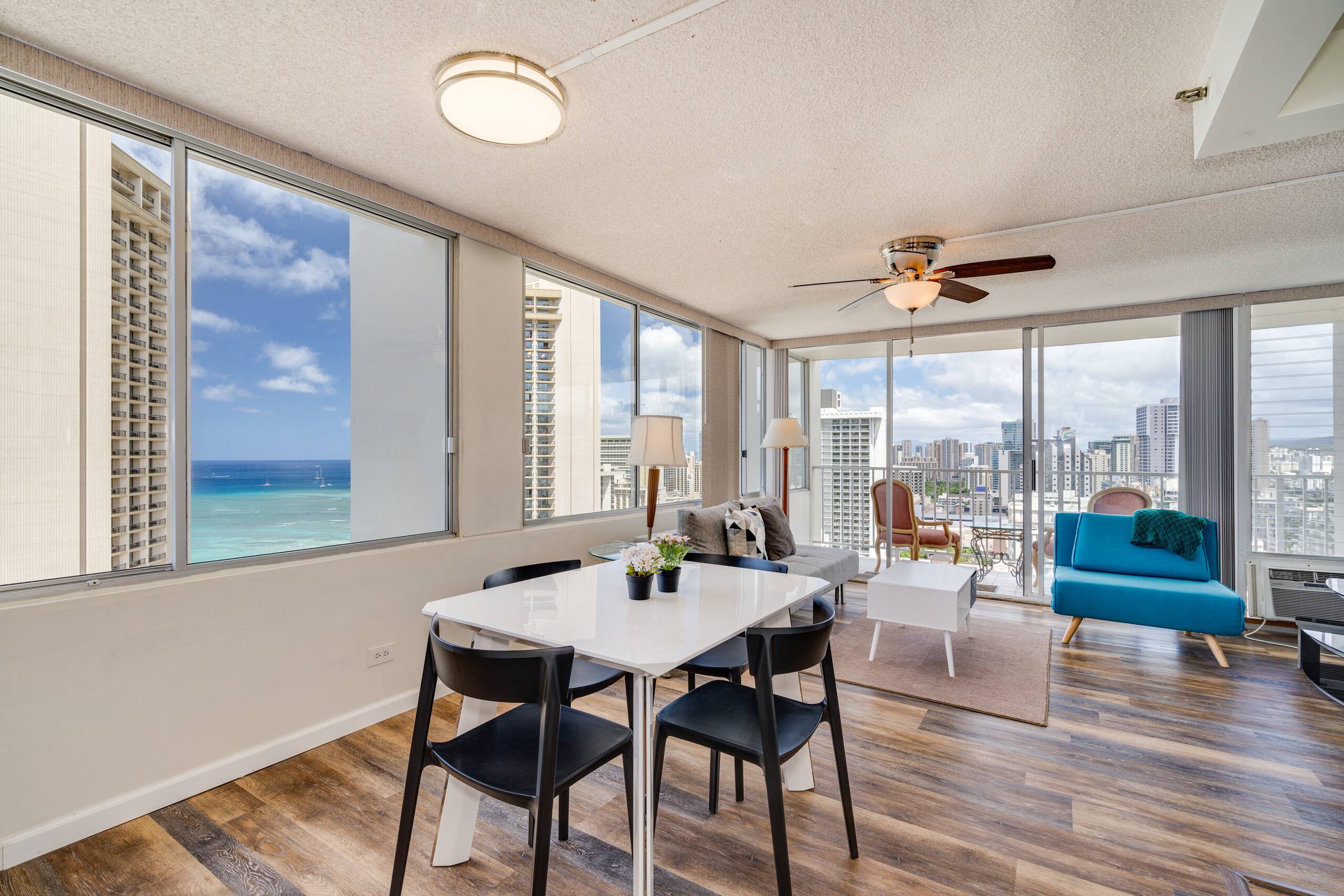 Condo in Honolulu · ★4.66 · 1 bedroom · 2 beds · 1 private bath - Image 14