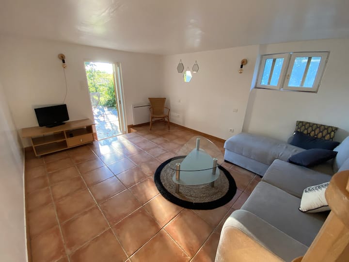 Sala de estar, acceso al jardín