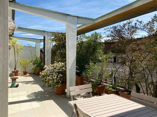 City Design apartment with terrace, modern&stylish gallery image 2