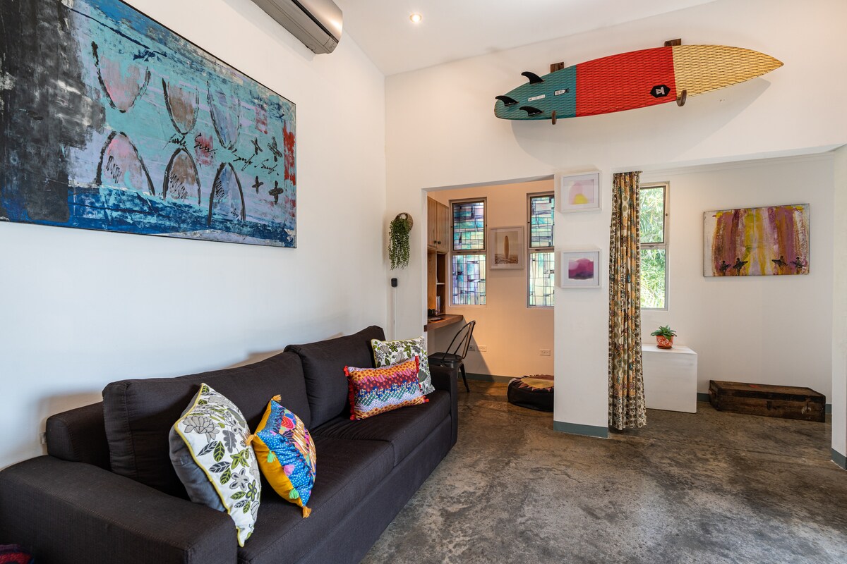 เตียงโซฟาแบบดึงออกสำหรับหัวเตียงเสริมที่มีหมอนอิงที่ดีจริงๆ