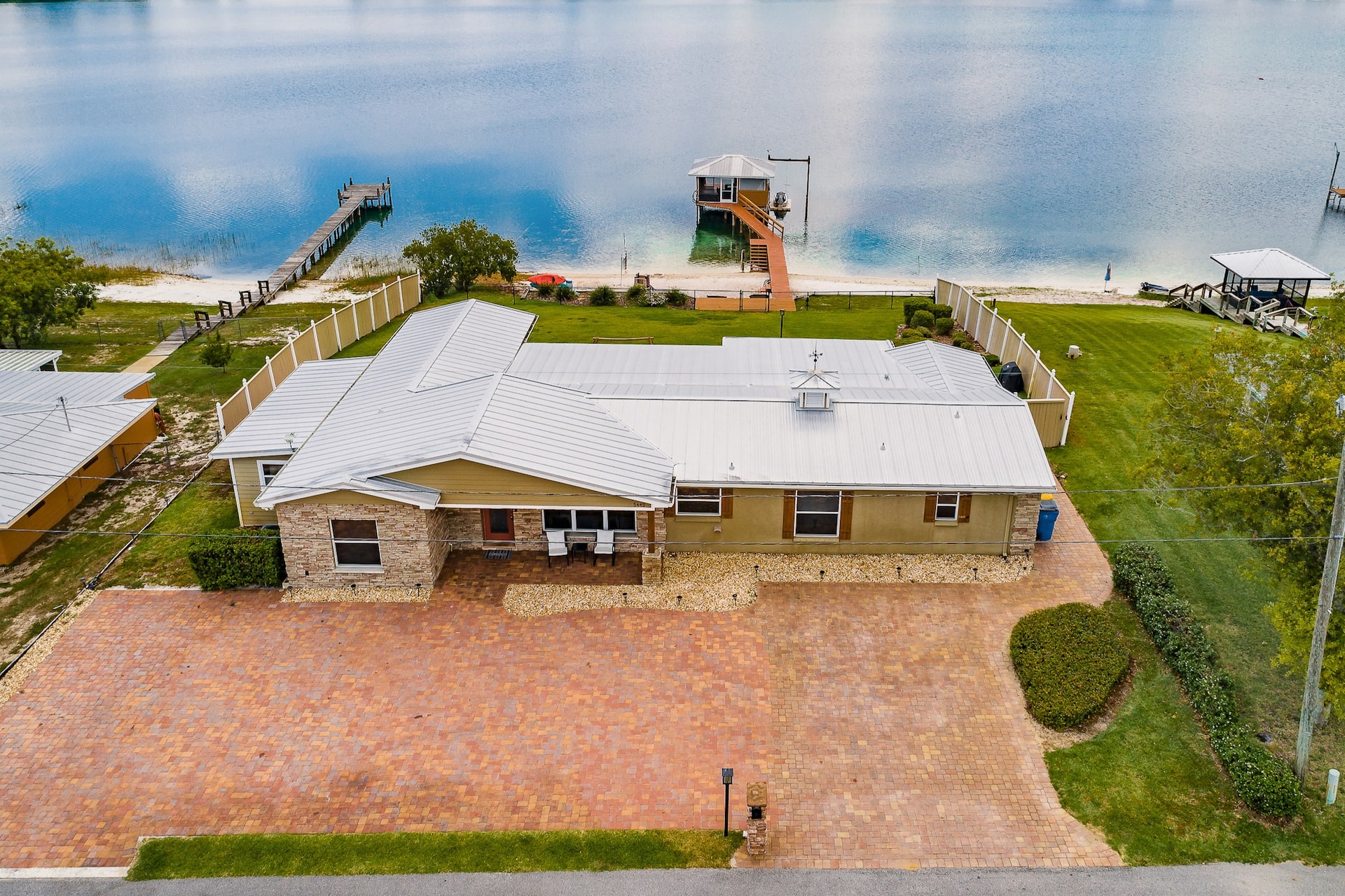 Lake Denton Diver's Paradise Swim-Dive-Boating