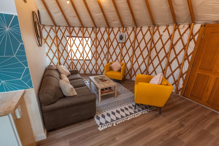 Glamping: Grand Canyon Magnificent Mahal Yurt - グランド・キャニオン国立公園, AZ