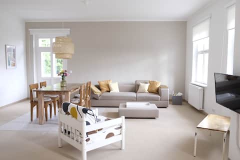 Beliebte Airbnb-Anzeige: Sunny loft in the villa district in Wismar