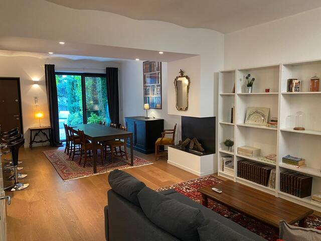 Gorgeous Townhouse in the heart of NoLo gallery image 5