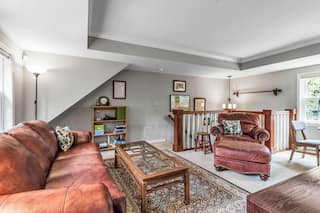 Secluded Carriage House in The Village, photo 3 of 26