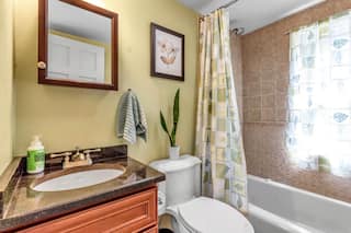 Secluded Carriage House in The Village, photo 8 of 26