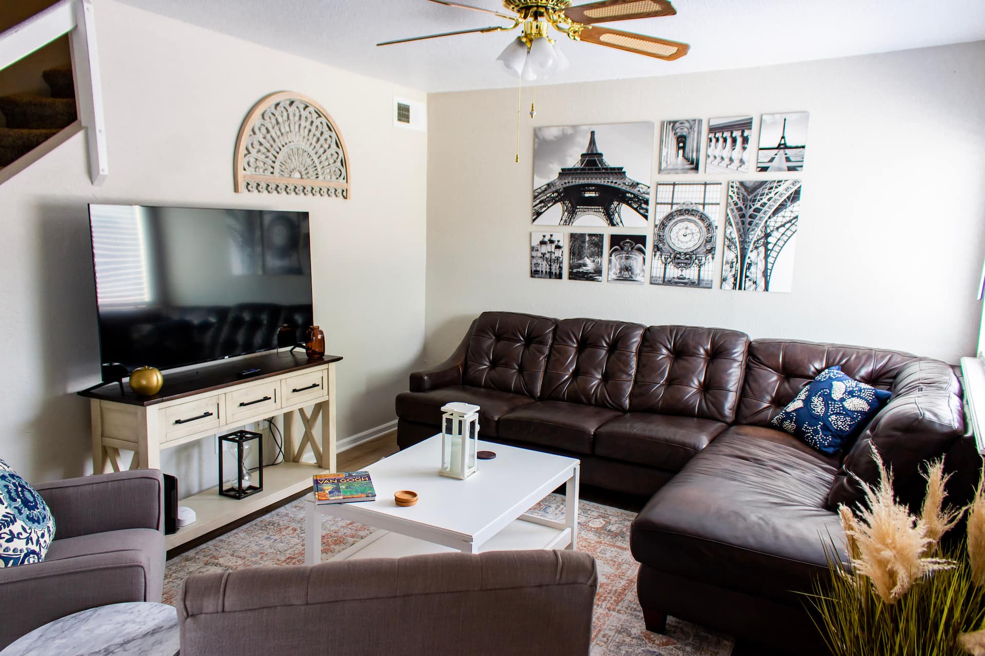 Chateau - King Beds/HugeTVs - Near A&M/Restaurants