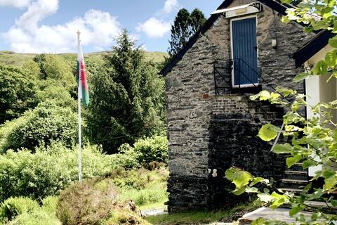 Snowdonia studio sleeping up to 4