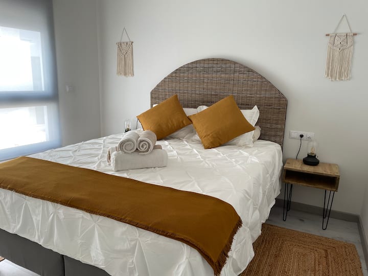 Tarifa GreenHouse Luxury Apartment with pool Apartments for Rent in