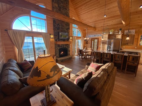 Luxurious Eagle Ridge Log Home at Newfound Lake