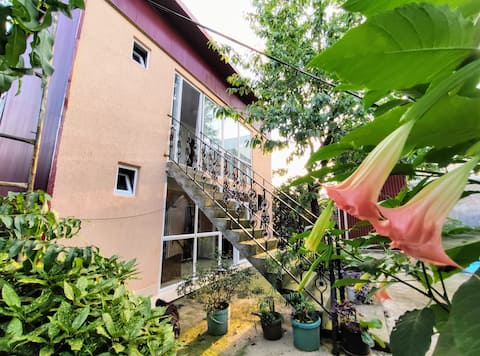 Lyudmila's two-storey house with three bedrooms and a kitchen, in Chakvi, 300 meters from the sea