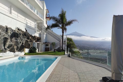 Complete villa. Pure relaxation. Heated pool