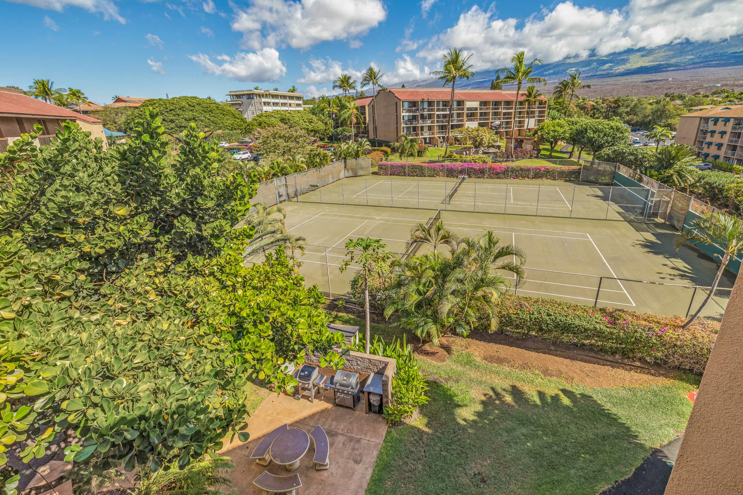 Condo in Kihei · ★4.97 · 2 bedrooms · 4 beds · 2 private baths - Image 21