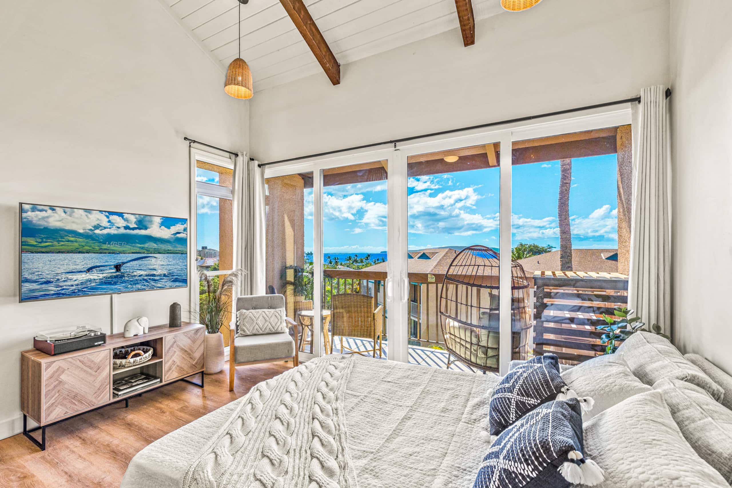 Condo in Kihei · ★4.97 · 2 bedrooms · 4 beds · 2 private baths - Image 12