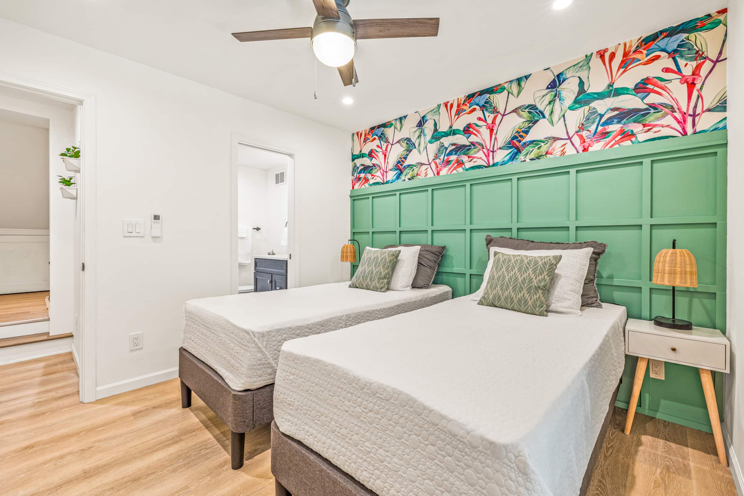 Condo in Kihei · ★4.97 · 2 bedrooms · 4 beds · 2 private baths - Image 2